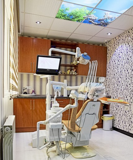 مطب دندانپزشکی دکتر محاوری